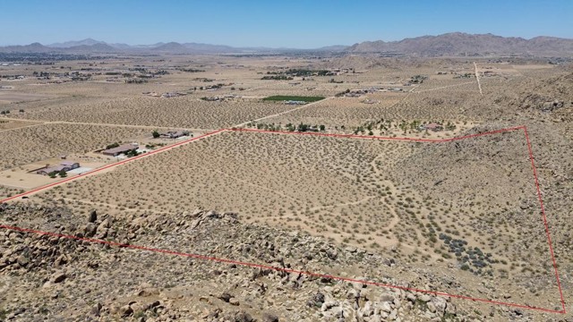 40 Ottawa Road / Mustang SE Corner, Apple Valley CA: https://media.crmls.org/medias/84435e54-5575-43d5-b90b-3e055b529cfd.jpg