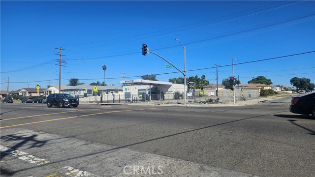 11034 S Western Avenue, Los Angeles, California 90047, ,Commercial Sale,For Sale,11034 S Western Avenue,CRSR23192001