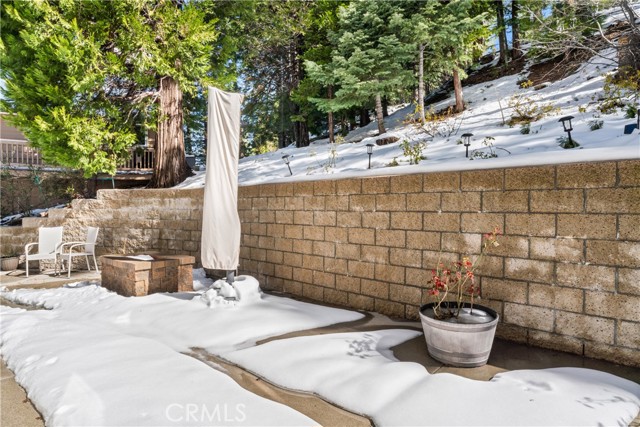 Detail Gallery Image 57 of 70 For 197 Massive Rd, Lake Arrowhead,  CA 92352 - 4 Beds | 3/1 Baths