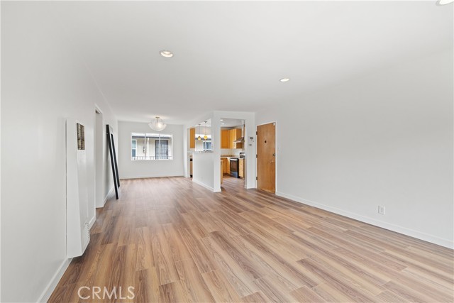Detail Gallery Image 5 of 34 For 1273 E Appleton St #4,  Long Beach,  CA 90802 - 1 Beds | 1 Baths