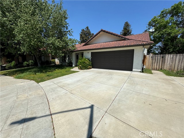 Detail Gallery Image 52 of 52 For 909 Mckelvy Ave, Clovis,  CA 93611 - 4 Beds | 2 Baths