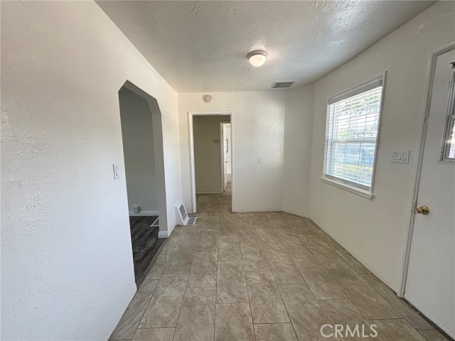 Detail Gallery Image 9 of 11 For 3575 Ottawa Ave #3,  Riverside,  CA 92507 - 1 Beds | 1 Baths