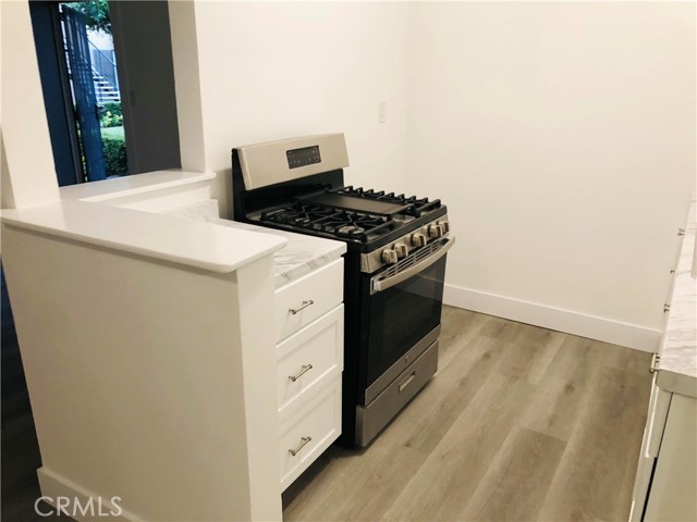 Detail Gallery Image 4 of 6 For 601 N Pauline St, Anaheim,  CA 92805 - – Beds | – Baths