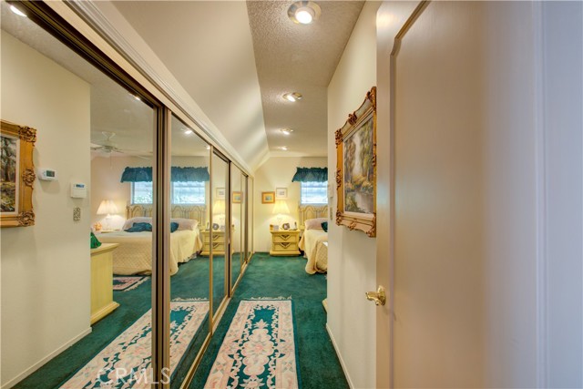 2341 Village Circle Drive, Atwater CA: https://media.crmls.org/medias/84451ce6-bccb-4c8d-8c2d-037216bed2e2.jpg