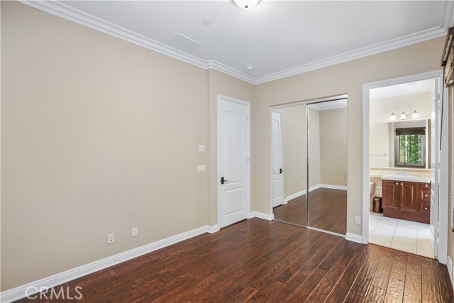26 Woods Trail, Irvine CA: https://media.crmls.org/medias/8445ad00-11b7-4a9c-85d4-e478e380d348.jpg