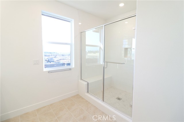 Detail Gallery Image 14 of 29 For 647 Gadwall, Irvine,  CA 92618 - 5 Beds | 4 Baths