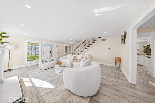 Detail Gallery Image 9 of 33 For 2118 Tierra Loma, Diamond Bar,  CA 91765 - 5 Beds | 3 Baths