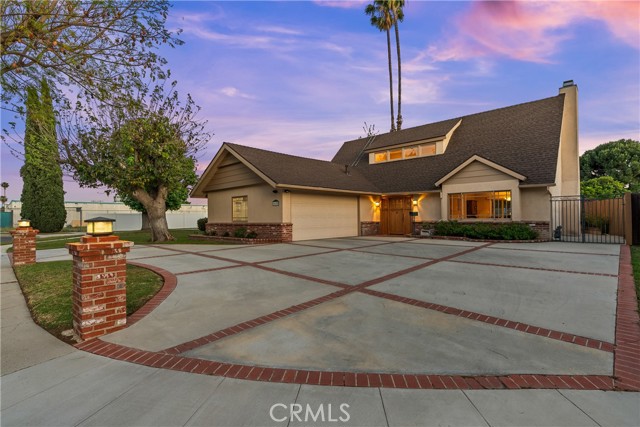 Front Image Thumbnail for CRSR26074928