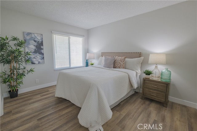1506 West Sharon Road, Santa Ana CA: https://media.crmls.org/medias/8449ca22-d878-46be-86a0-fbb66f0188ef.jpg
