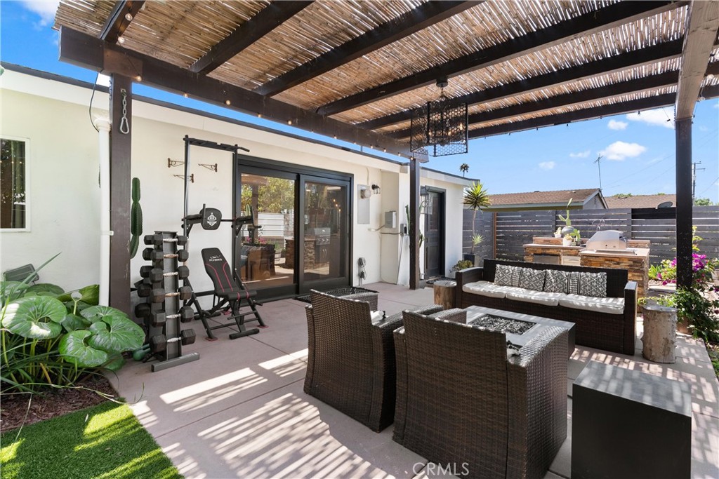 8449ec14 B71c 40e1 Aec1 35ded66bdd7c