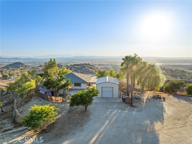29740 Nogues Road, Nuevo CA: https://media.crmls.org/medias/8449f163-15c9-4730-b8dc-94de615b6270.jpg