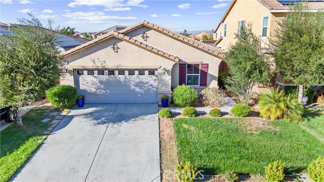 Detail Gallery Image 1 of 48 For 126 Cuyahoga Ct, Perris,  CA 92570 - 3 Beds | 2 Baths