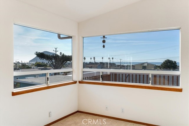 Detail Gallery Image 7 of 29 For 2559 Greenwood, Morro Bay,  CA 93442 - 3 Beds | 3 Baths