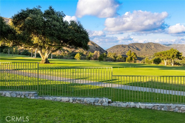 Detail Gallery Image 46 of 64 For 2070 Whitebluff Dr, San Dimas,  CA 91773 - 3 Beds | 2 Baths