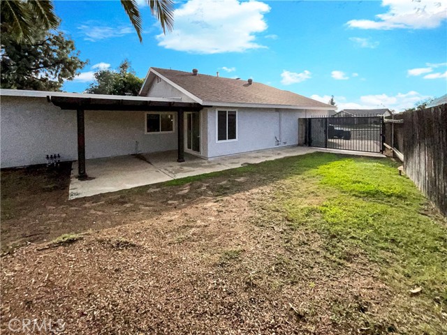 Detail Gallery Image 5 of 22 For 22257 Emerald, Grand Terrace,  CA 92313 - 4 Beds | 2 Baths