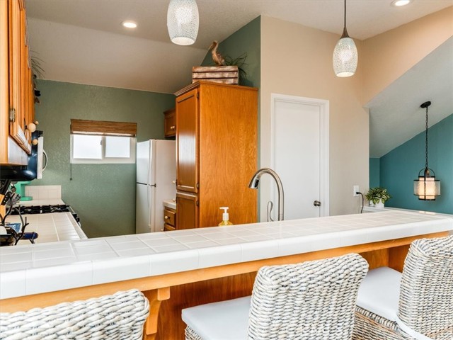 271 Vista Del Mar, San Simeon CA: https://media.crmls.org/medias/844d2b25-5741-48f2-a2d4-9747c3df72af.jpg