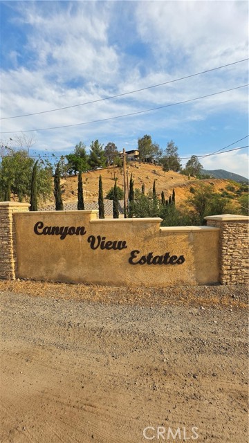 Detail Gallery Image 2 of 15 For 32360 Navajo Springs, Wildomar,  CA 92595 - 3 Beds | 3 Baths