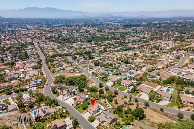 2151 Lyon Avenue, Riverside CA: https://media.crmls.org/medias/844e4d3c-4d9b-4d63-8cc4-a14f8fe71b1f.jpg