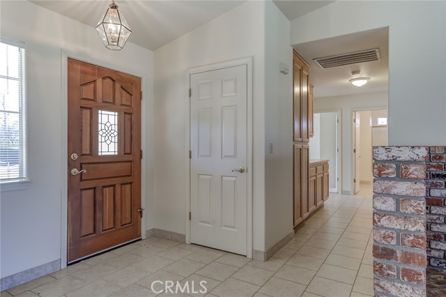 Detail Gallery Image 7 of 61 For 21960 Parkway Drive, Red Bluff,  CA 96080 - 3 Beds | 2 Baths