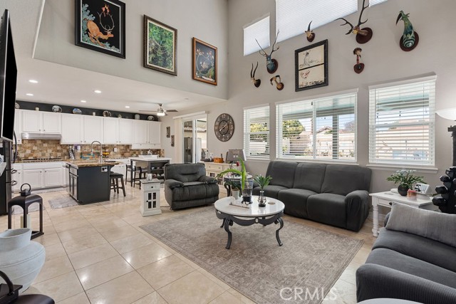 Detail Gallery Image 18 of 75 For 29648 Pebble Beach Dr, Murrieta,  CA 92563 - 5 Beds | 3 Baths