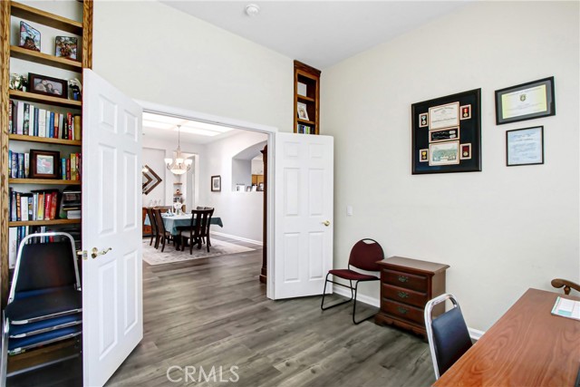 Detail Gallery Image 10 of 49 For 9192 Reserve Dr, Corona,  CA 92883 - 3 Beds | 2 Baths