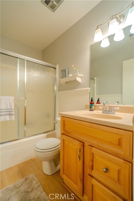 Detail Gallery Image 25 of 43 For 22396 Barbacoa Dr, Saugus,  CA 91350 - 3 Beds | 3 Baths