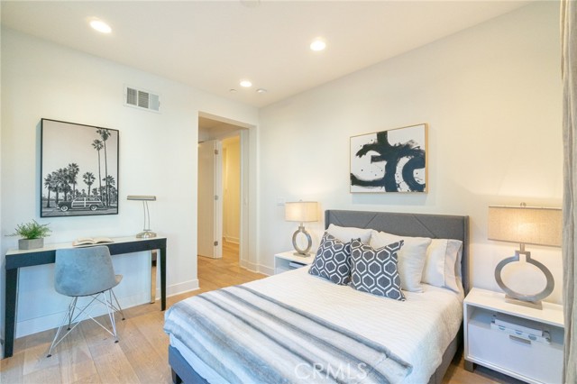 5825 W. Seaglass Circle photo 7