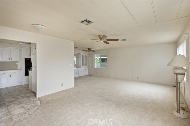 14851 Jeffrey, Irvine CA: https://media.crmls.org/medias/8454d70f-d721-4d02-b82e-65879e3ae473.jpg