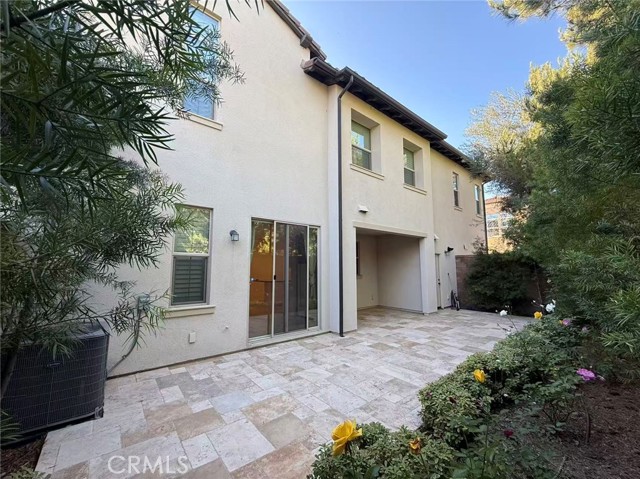 Detail Gallery Image 5 of 7 For 107 Quill, Irvine,  CA 92620 - 3 Beds | 2/1 Baths