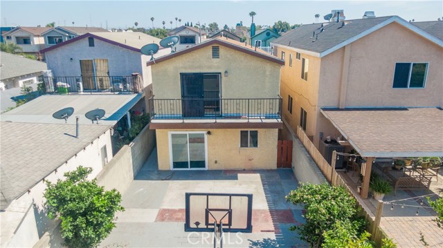 627 East Lincoln Street, Carson CA: https://media.crmls.org/medias/8455ad60-5eed-4d7c-b1b6-f386fded02af.jpg