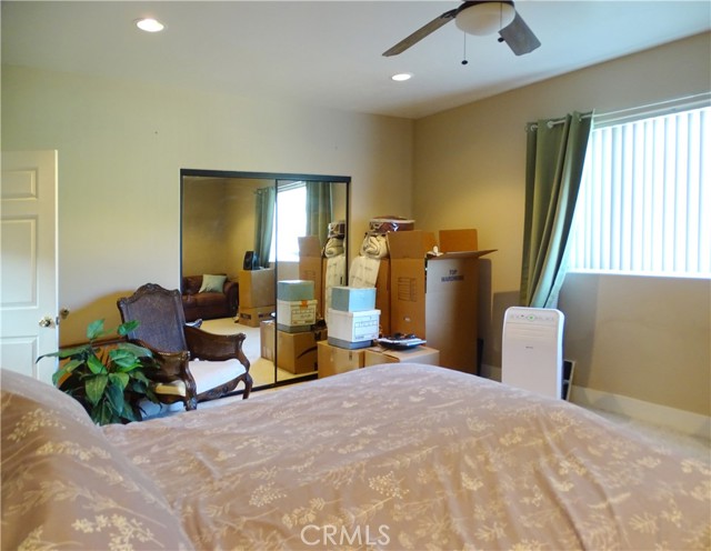 Detail Gallery Image 24 of 41 For 2097 Fox Ln, Big Bear City,  CA 92314 - 4 Beds | 3/1 Baths