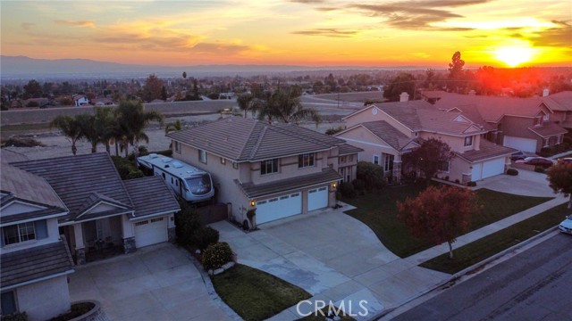 Detail Gallery Image 60 of 60 For 10163 Thorpe Ct, Rancho Cucamonga,  CA 91737 - 5 Beds | 3 Baths