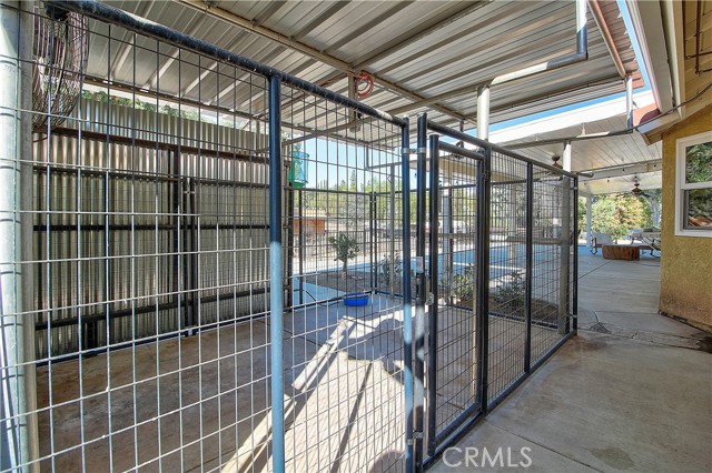 18687 Chickory Drive, Riverside CA: https://media.crmls.org/medias/8456696c-f999-4274-8f75-fdb8d921885e.jpg
