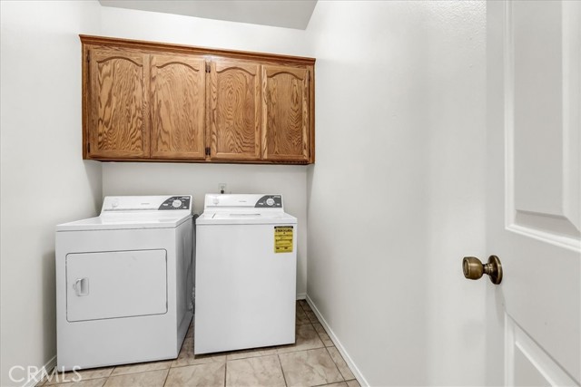 Detail Gallery Image 38 of 53 For 1219 University Ave, Hanford,  CA 93230 - 3 Beds | 2 Baths