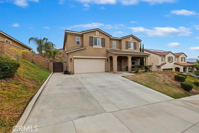 Detail Gallery Image 1 of 62 For 35555 Desert Rose Way, Lake Elsinore,  CA 92532 - 4 Beds | 3/1 Baths