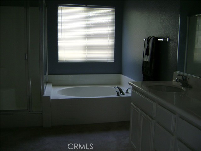31559 Umbria Lane, Winchester CA: https://media.crmls.org/medias/84572af1-619a-478c-8987-185976f14d23.jpg