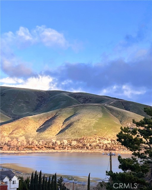 Elizabeth Lake