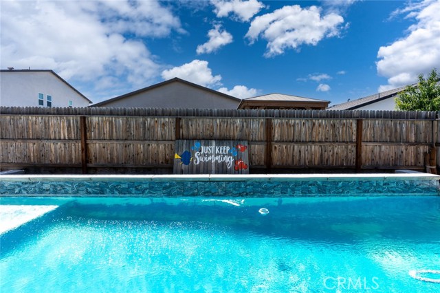 Detail Gallery Image 43 of 50 For 1807 Patricia Ct, Los Banos,  CA 93635 - 4 Beds | 3 Baths