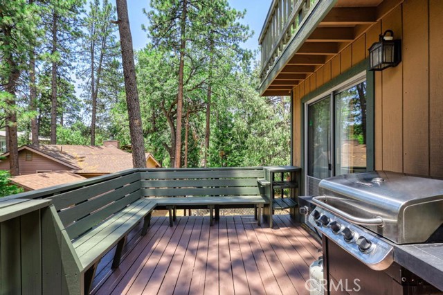 Detail Gallery Image 9 of 15 For 26546 Green Ave, Idyllwild,  CA 92549 - 3 Beds | 2 Baths