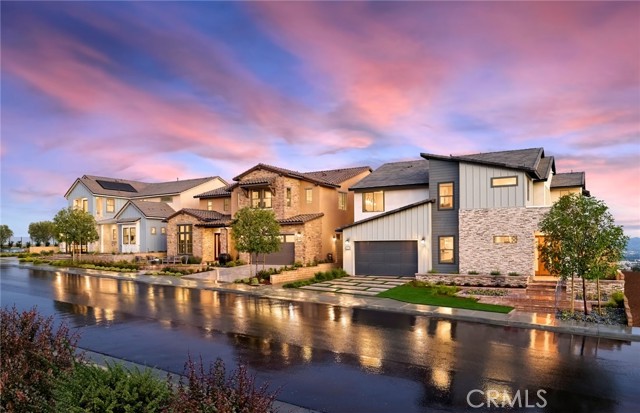 Detail Gallery Image 2 of 26 For 11845 Canoga Ave, Chatsworth,  CA 91311 - 5 Beds | 5/1 Baths