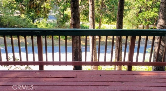 Detail Gallery Image 9 of 16 For 26491 Fernrock Rd, Twin Peaks,  CA 92391 - 3 Beds | 2 Baths