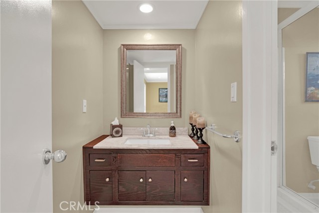 Detail Gallery Image 10 of 45 For 11967 Sunshine Ter, Studio City,  CA 91604 - 4 Beds | 3 Baths