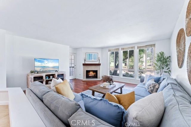 Detail Gallery Image 3 of 33 For 23454 Coso #175,  Mission Viejo,  CA 92692 - 2 Beds | 2 Baths