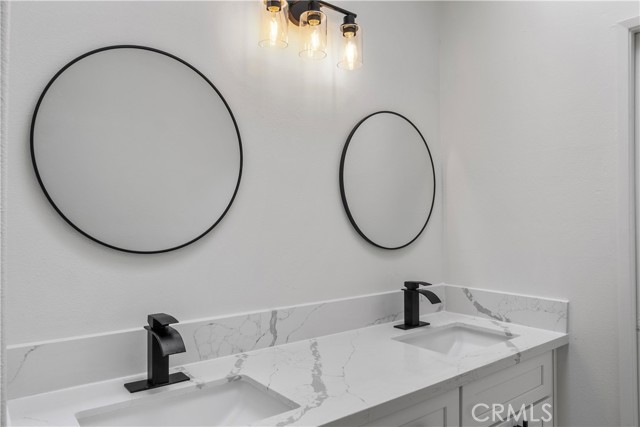13565 Monterey RD, Desert Hot Springs CA: https://media.crmls.org/medias/845a1127-74fc-4794-882c-1f2aa13259c3.jpg