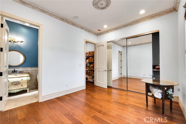 22349 Dolorosa Street, Woodland Hills CA: https://media.crmls.org/medias/845a68e5-ad10-4e01-9370-76c66fae23e2.jpg
