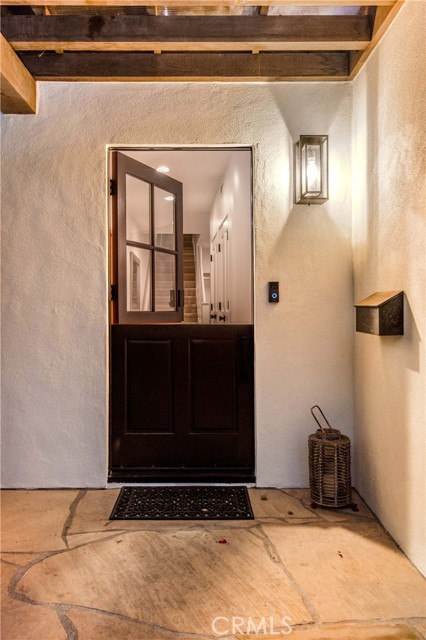 A darling front Dutch door.
