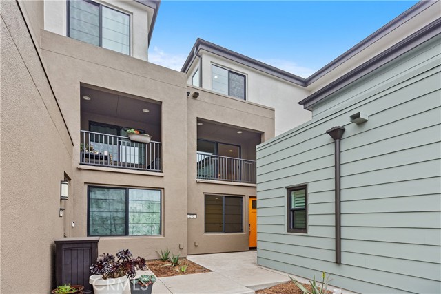 Detail Gallery Image 4 of 42 For 292 Novel, Irvine,  CA 92618 - 2 Beds | 2/1 Baths