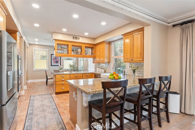 Detail Gallery Image 19 of 61 For 1455 Deer Hollow, Corona,  CA 92882 - 5 Beds | 3/1 Baths