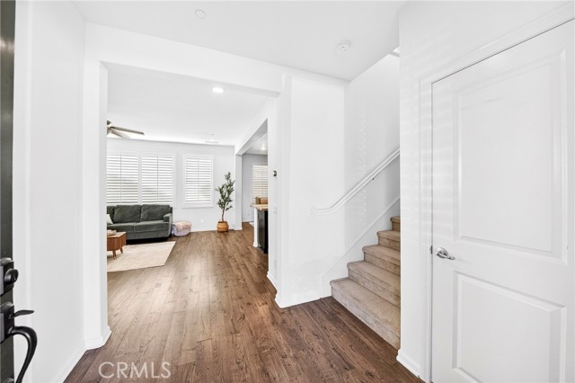 Detail Gallery Image 4 of 30 For 302 E Bridenbecker Ave, La Habra,  CA 90631 - 4 Beds | 2/1 Baths