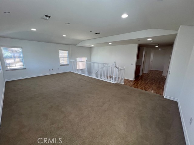 15688 Portenza Drive, Fontana CA: https://media.crmls.org/medias/845d854e-13d0-47b5-8d9b-7b326f2d1c17.jpg
